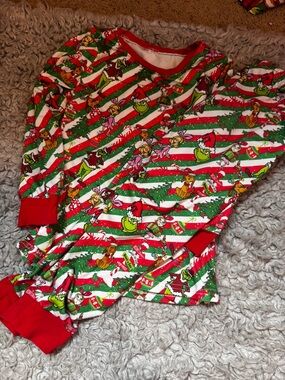 Kids Holiday Stripe Pajama Set - Red & Green